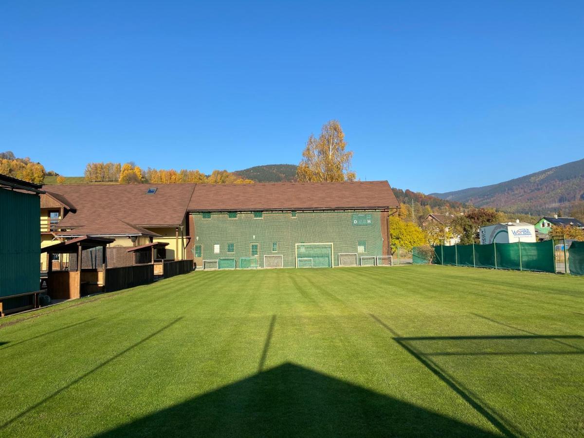 Relax Centrum Gol Loučná nad Desnou Exteriör bild